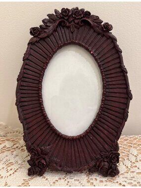 Vintage Style Versailles 3.5" X 5" Oval Decorative Photo Frame By The Weston Gal
